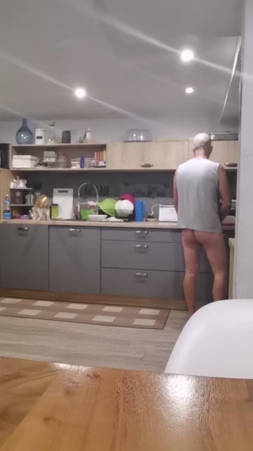 rasiertenudel71  11-07-2021 Recorded Video Naked